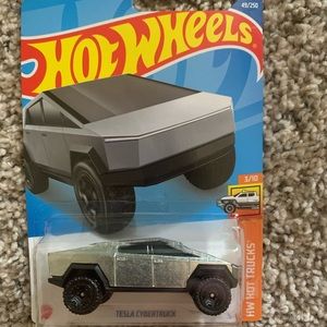 Tesla cyber truck hotwheel